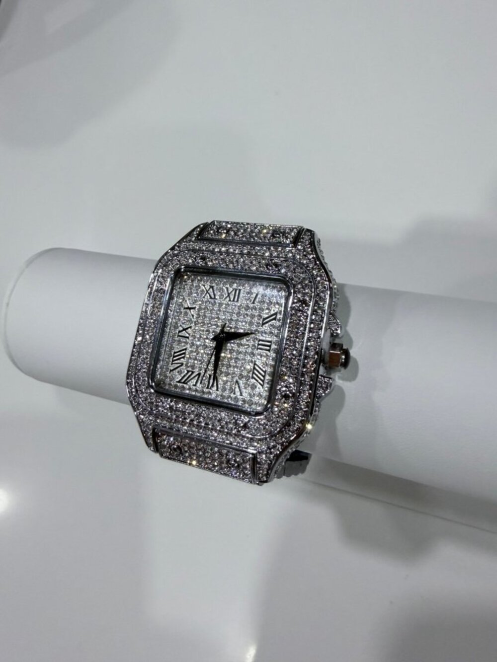 Men’s Diamond Watch Iced Out Watch - Picture 4 of 7
